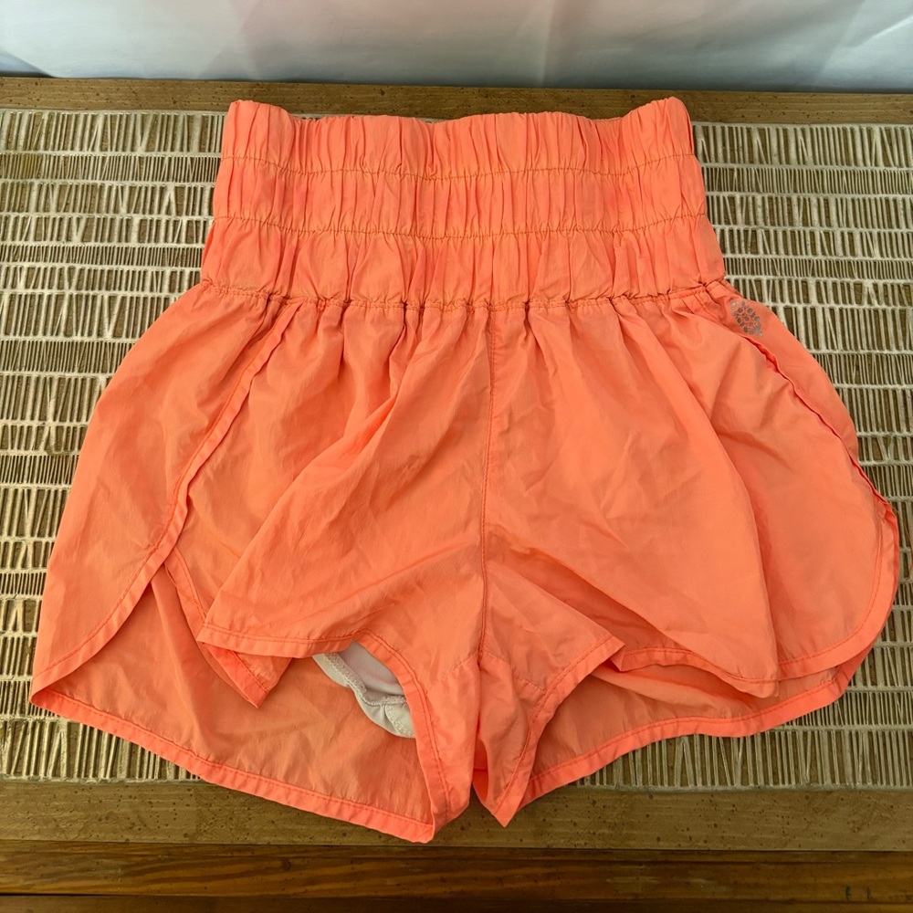 FP Movement “The Way Home” Shorts Size Small‎ Orange